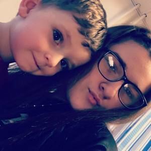 Meet your Posher, Raeann